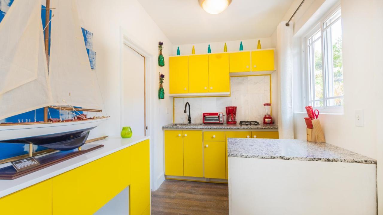 Lemon Cottage - At Orange Hill Нассау Екстер'єр фото